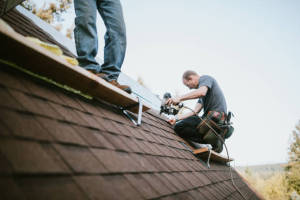 Find Local Roofers & Roofing Contractors in St Elmo, KY
